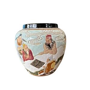 Antique Satsuma Ginger Jar Scholars Sages Playing Go Weiqi Raised Hand‑Painted